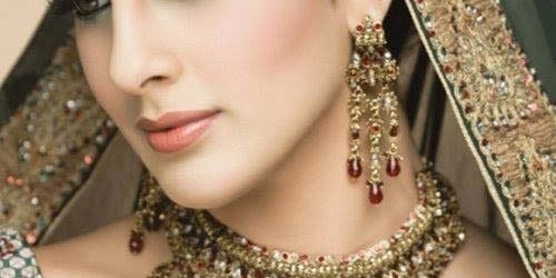 Latest Pakistani handmade Kundan Jewelry