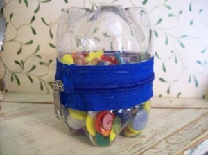 DIY Plastic Container Button Holder