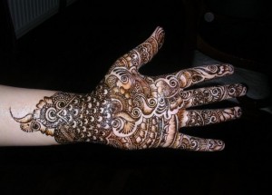 Beautiful Mehndi Art Design