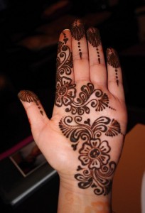 Simple Mehndi design