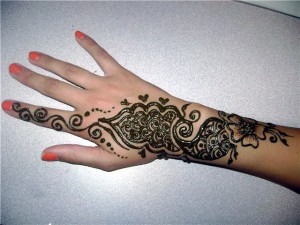 Gorgeous Mehndi Style