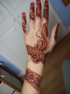 Latest Mehndi Design for Teen Ager Girls