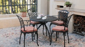 How to Pick Right Garden Furniture