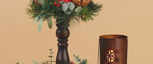 DIY Christmas Centerpiece