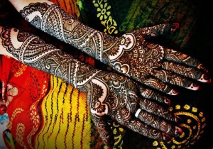 Complex Bridal Mehndi Desings