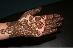 Fine Front Hand Bridal Mehndi Designs