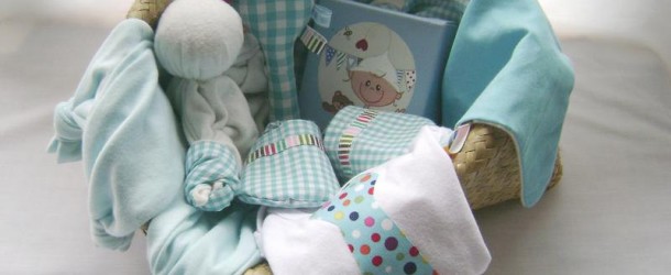 How to Make a Baby Gift Basket
