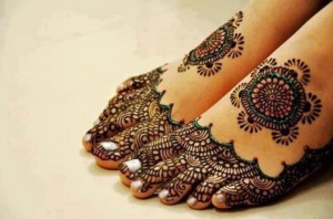 Attractive Foot Mehndi Designs