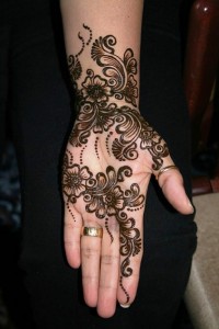 Latest Eid Henna Designs