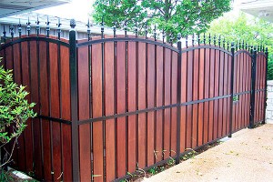 Privacy fence