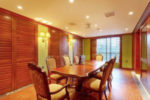 Benefits of Timber Dining Table