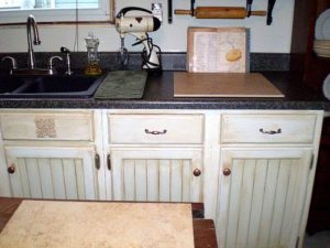 Cabinet Bathroom Color